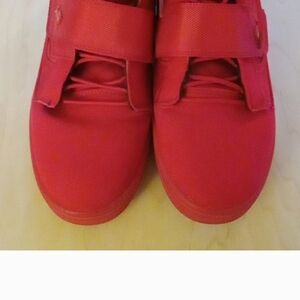 Vlado high top basketball sneakers